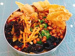 -红鼻子桂林米粉(金唐新光界店)