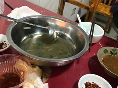 -谢老五跷脚牛肉·非遗传承店