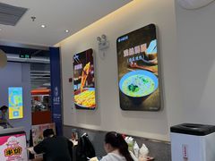 -小杨生煎(浦江欢乐颂店)