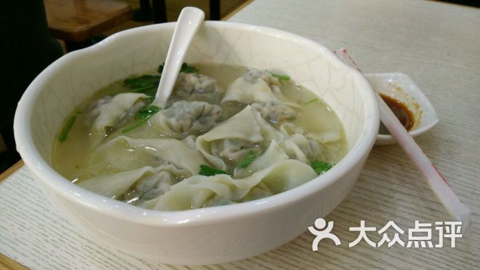 上海馄饨王(中康路店)荠菜鲜肉大馄饨图片 - 第15张