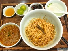 -蟹上黄·蟹黄面·江南糖水(人民广场店)