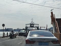 -鱼珠码头(轮渡站)