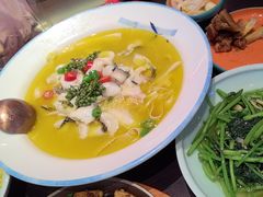 -川流不息·地道川菜·小龙虾(松东路店)