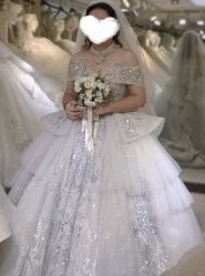 -LOVINA洛维娜婚纱礼服