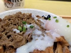 -熊吞·大碗丼烧肉饭(济宁万达广场店)