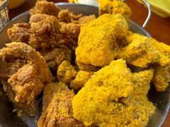 -BHC炸鸡(明洞总店)