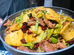 千页豆腐炖牛肉-老六杀猪菜(进乡街店)