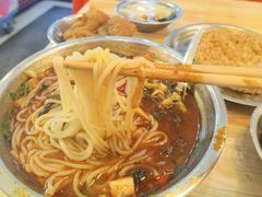 -柳州肥姨妈大骨螺蛳粉(双阳路店)