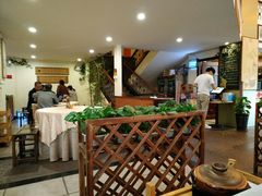 大堂-朕悦鹧鸪饭私房菜