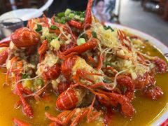 -乡土黄·鲜牛肉火锅·小龙虾(兴业街店)