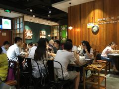 大堂-胡须佬鸡煲四季火锅店(石厦西村直营店)