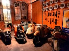 -席娜卡琳火车铁道夜市