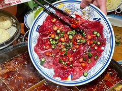 -周小明火锅(黑金冠社区店)