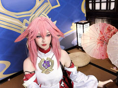 -米游妙妙屋cosplay换装自拍摄影体验馆