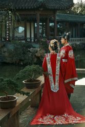 -乐派诗婚纱摄影