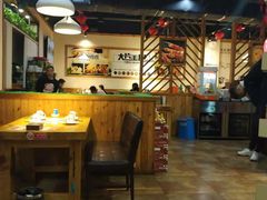 大堂-阿里巴巴海鲜烧烤家常菜(黄岛店)