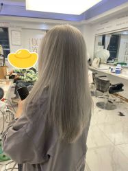 -镁连社·美联社