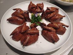 -鸿星花园酒家(银亿家园店)