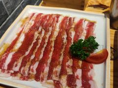 牛五花-喜来稀肉(北外滩白玉兰广场店)