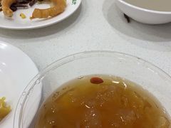 冰糖银耳莲子羹-老磁器口豆汁店(天坛店)