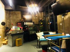 -臻鲜燕海鲜融合餐厅(金陵style店)