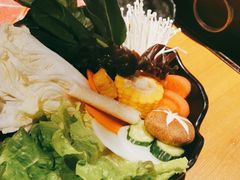 -呷哺呷哺(星光天地店)