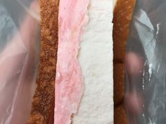 -詹爷爷乌节路街头冰淇淋