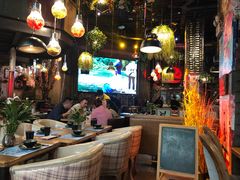 大堂-胡桃里乐队酒馆(鎏嘉码头店)