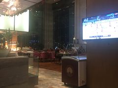 -飨食汇全日制餐厅·昆山皇冠假日酒店(九方店)
