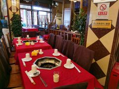 -山城年华老火锅(玉林店)