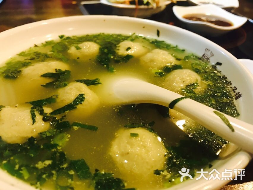 老大连海麻线包子下锅烂疙瘩汤图片 - 第1张