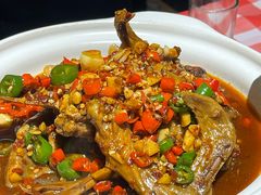-罗霸蛮老岳阳大排档·鲜货烧烤·土吊子煨砂锅烧菜