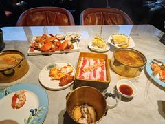 -雍容荟帝王蟹活龙虾展台自助(IFS黑金店)