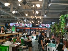 大堂-钢管厂歆瑞源油卤串串香(春熙路太古里店)