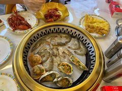 -布罗城堡自助烧烤(鸿通城购物中心店)
