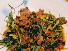 -呷湘厨·鱼汤捞饭·剁椒鱼头·辣椒炒肉(国家会展中心店)