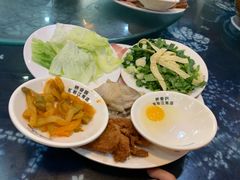 -桥香园云南过桥米线(金马碧鸡店)