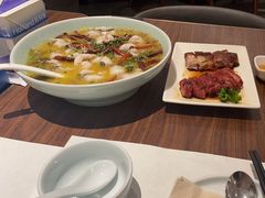 -港丽餐厅(正大店)