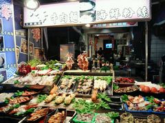 -六合夜市