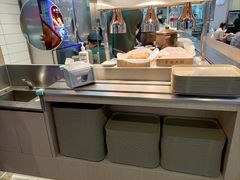 -百联临沂购物中心(临沂路店)