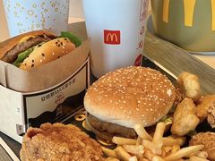 -麦当劳(新世纪环球中心店)