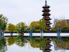 -龙华寺