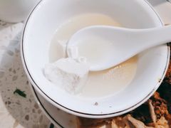 胡椒猪肚鸡-顺德公广东猪肚鸡·煲仔饭(白石洲店)