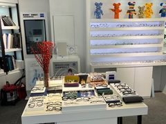 -浮光眼镜·蔡司视觉合作·数字验配中心(陆家嘴店)