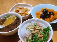 -食膳公园包子铺(烈士公园店)