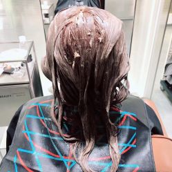 -AYO SALON