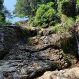 一座山一片城