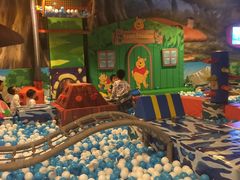 -酷洛小镇(步步高新天地购物广场店)