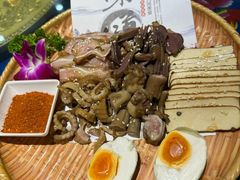 -三大钵江湖菜(空港店)