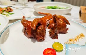 Crispy Spring Roll Wrapper with Juicy Pigeon